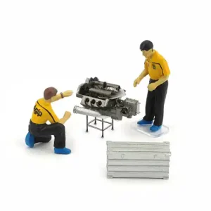 2 mécaniciens Agip + accessoires au 1 43 Quantité Limitée
