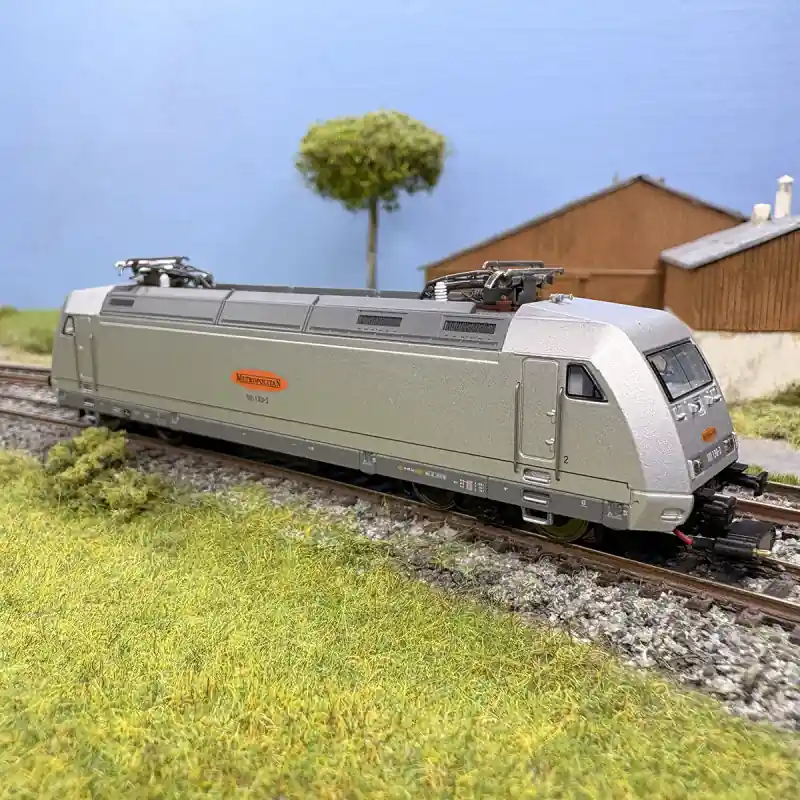 Locomotive électrique 101 130-3, "Metropolitan Express", DB, Ep. VI, digital son - MINITRIX 16085 - N 1/160 Certifié