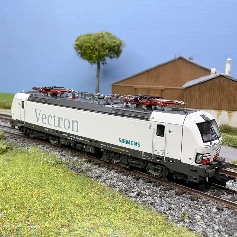 Prix Bas Locomotive électrique Vectron, 193 818-2, Siemens, Ep. VI, digital son - FLEISCHMANN 7570011 - N 1/160