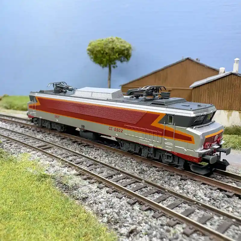 Jusqu'à Épuisement Des Stocks Locomotive électrique CC 6502, "livrée d‘origine argent", SNCF, Ep. IV - ARNOLD HN2650 - N 1/160