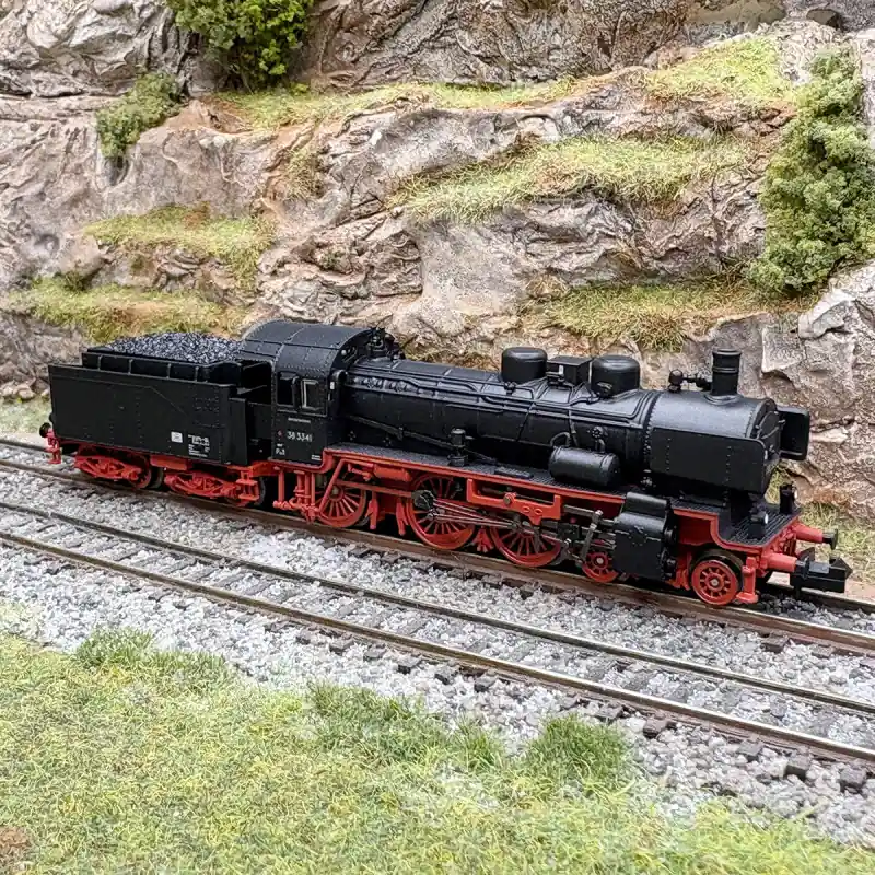 Locomotive à vapeur BR 38 3341, DR, Ep. III, digital son - MINITRIX 16386 - N 1/160 Acheter Direct