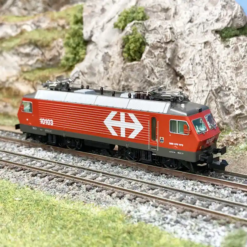 Locomotive électrique Re 4/4 IV, 10103, SBB, Ep IV - HOBBYTRAIN H28401 - N 1/160 Acheter En Ligne