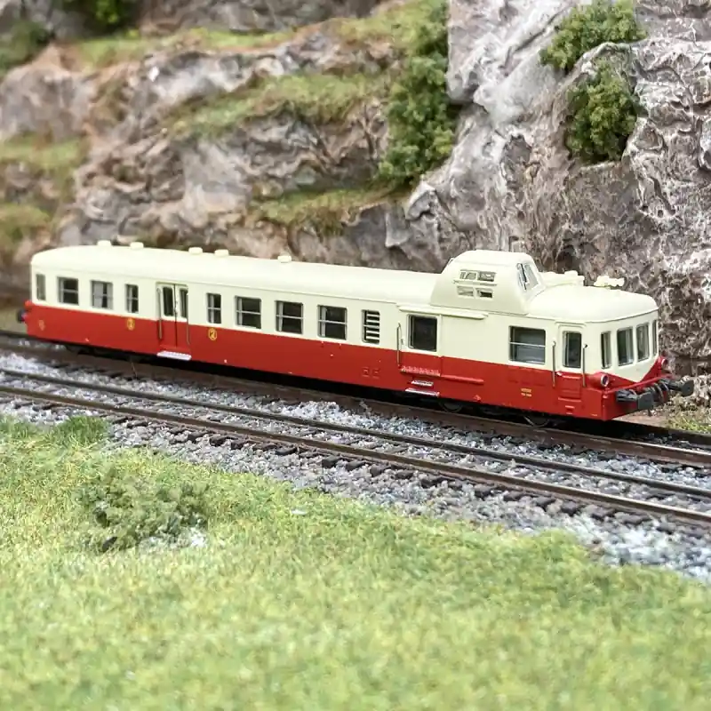 Autorail diesel Picasso X 3928, 2CL, "Sotteville", Sncf, Ep IVa - TRAINS160 16065 - N 1/160 Pas Cher