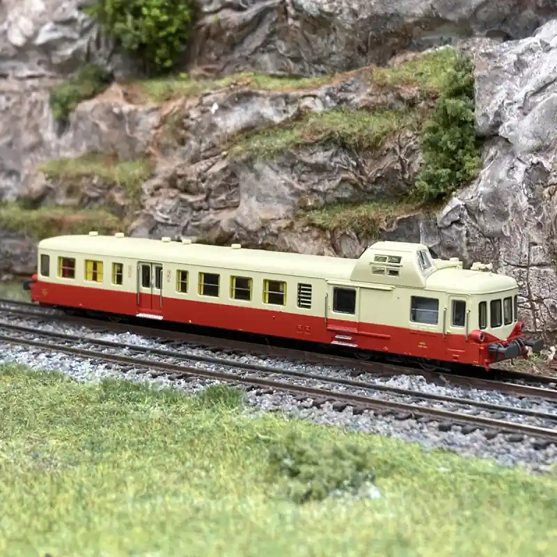 Autorail diesel Picasso X BD 3864, 1/2CL, "Nantes", Sncf, Ep IIIb - TRAINS160 16064 - N 1/160 Super Prix