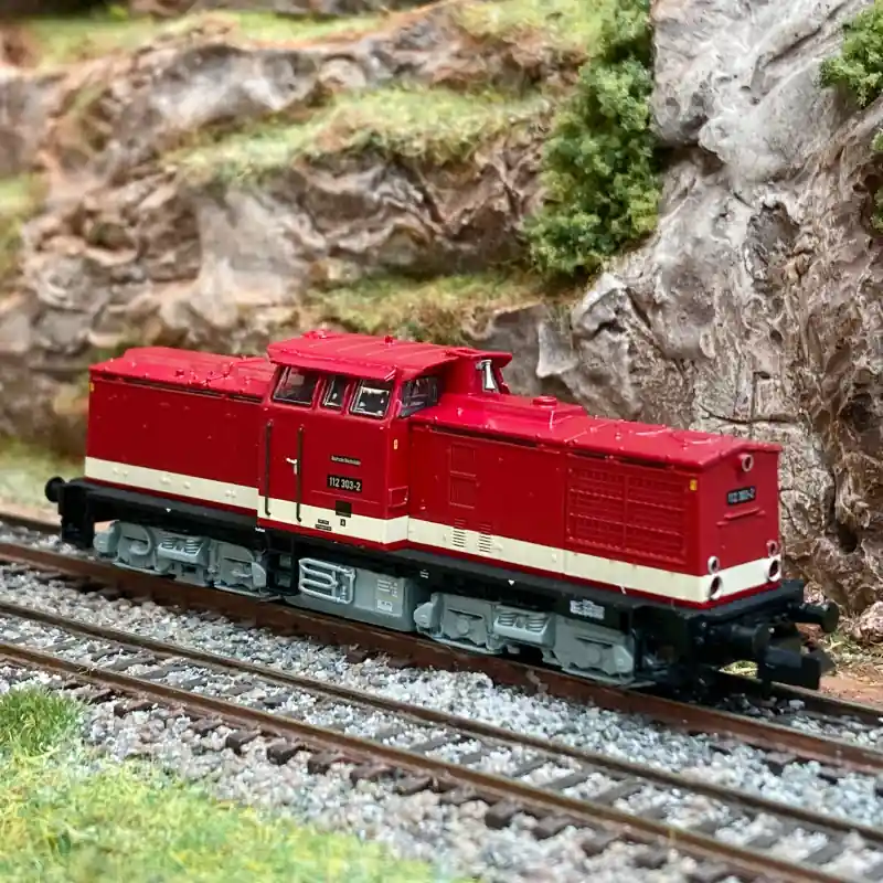 Locomotive diesel 112 303-2, DR, Digital son, Ep IV - FLEISCHMANN 721086 - N 1/160 Expédition Rapide