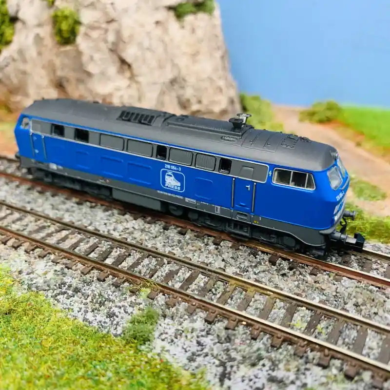 Locomotive diesel BR 218 448-9, PRESS, Ep VI digital son - MINITRIX 16824 - N 1/160 Satisfait Ou Remboursé