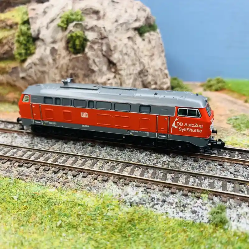 Locomotive diesel BR 218 131-1, DB AG, Ep V digital son - FLEISCHMANN 724302 - N 1/160 Solde