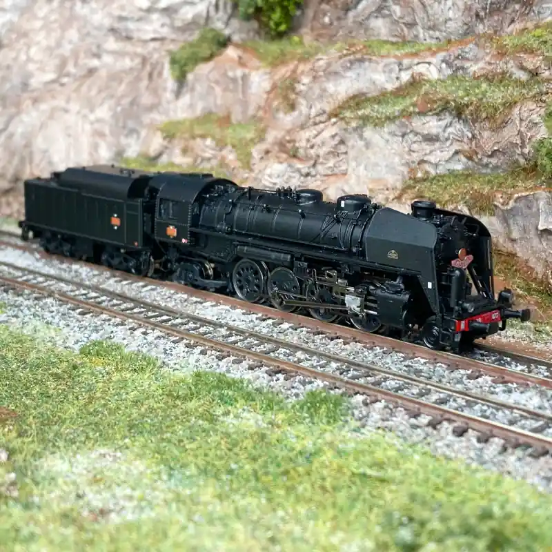 Certifié Locomotive vapeur 141 R 1173 "Mistral", tender fioul, Sncf, Ep III - ARNOLD HN2481 -N 1/160