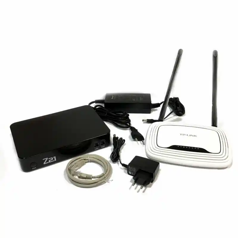 Haute Qualité Centrale digitale Z21 noire avec TP Link-DCC-ROCO 10820