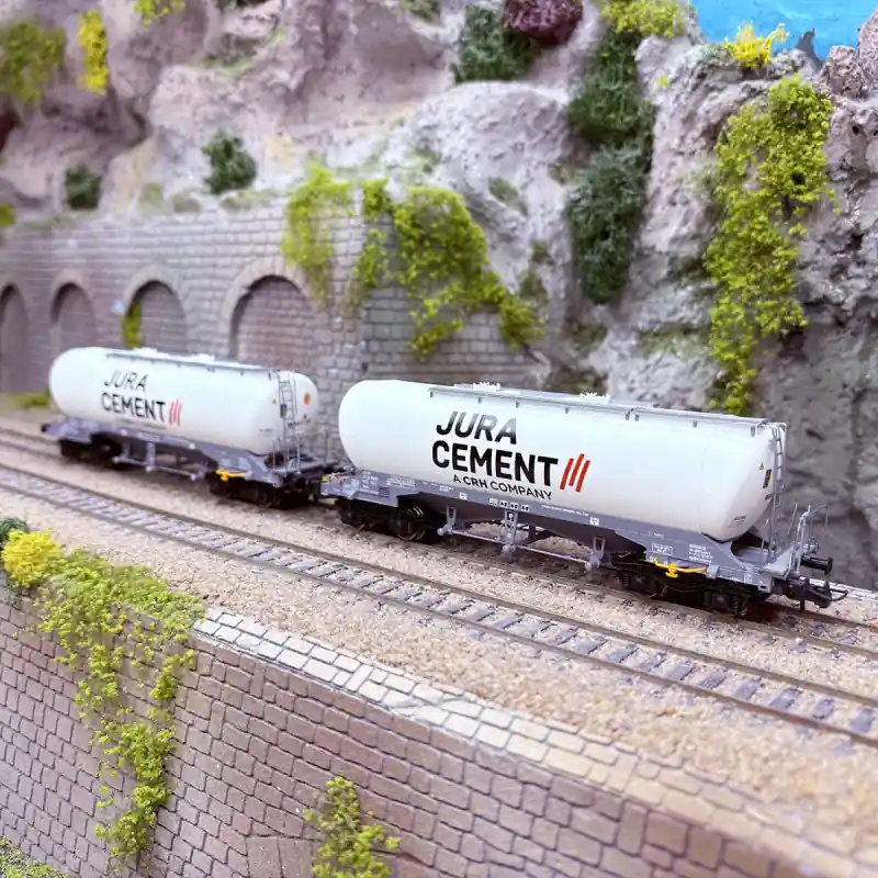 Satisfait Ou Remboursé 2 wagons silo type Uacns, "Jura Cement", Wascosa, Ep. VI - ROCO 6600191 - HO 1/87