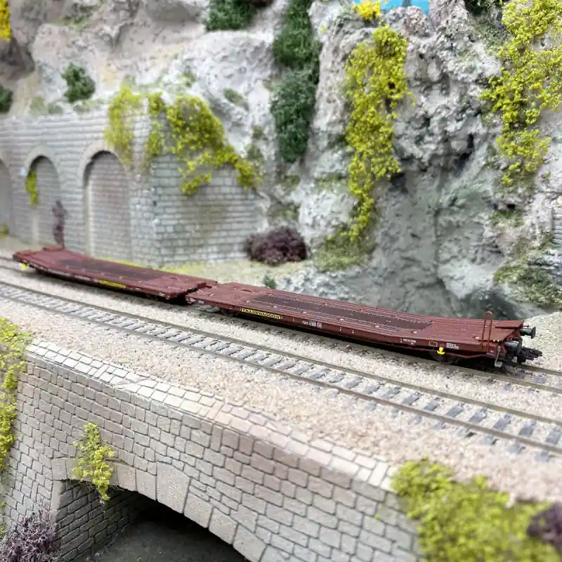 Retour Gratuit 2 wagons plats jumelés, type Laads 800B, transport de véhicules, Transwaggon, Ep. VI - MARKLIN 47431 - HO 1/87