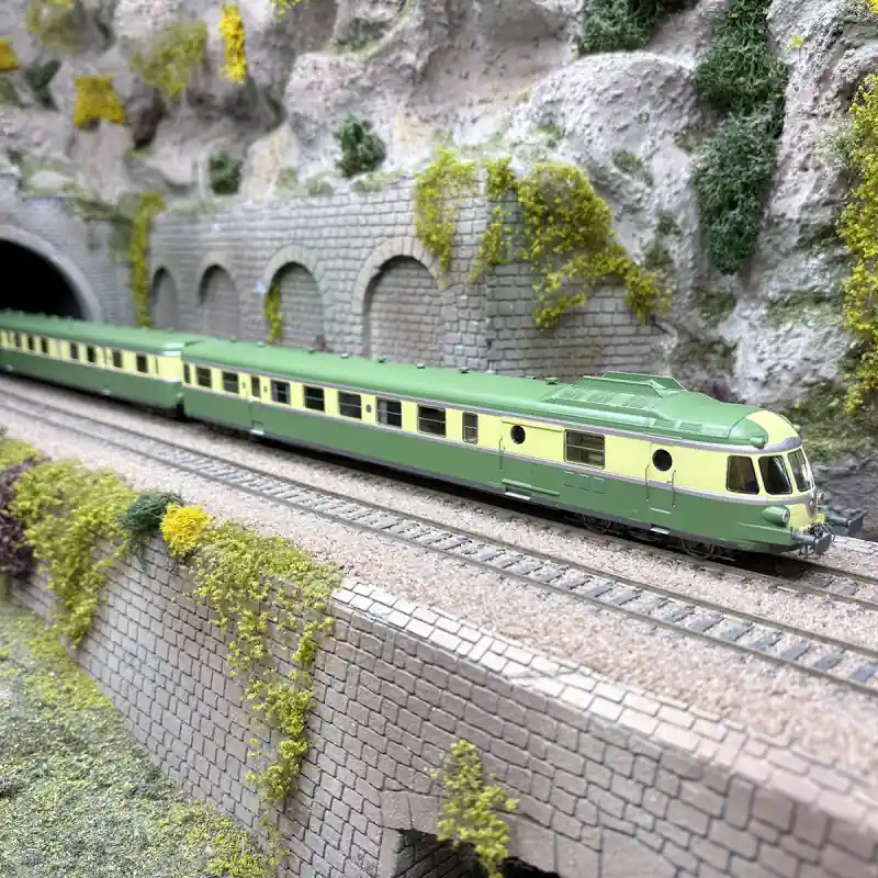 Automotrice RGP1, X 2737 + XR 7755, Vert, Batignolles, SNCF, Ep. III et IV - REE MB-260 - HO 1/87 Offre Limitée