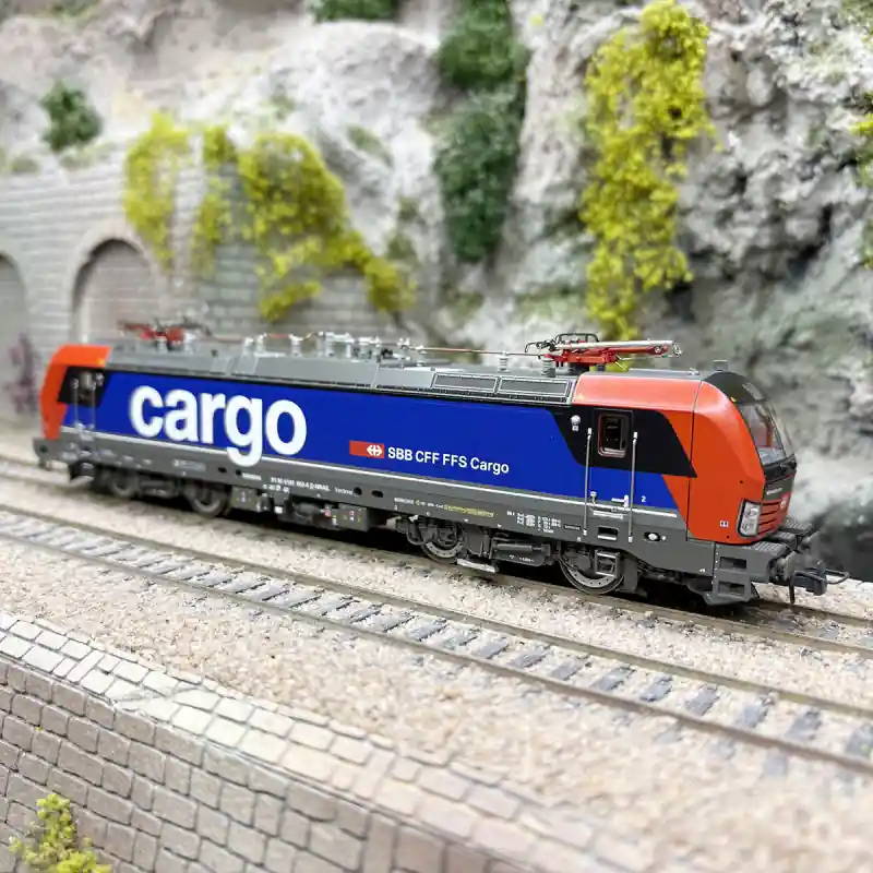 Locomotive électrique Vectron, 193 053-6, SBB / CFF Cargo, Ep. VI, digital son - ROCO 7510130 - HO 1/87 Authentique