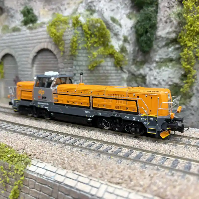 Promotion Saisonnière Locomotive diesel de manœuvre 744 013, "Effishunter 1000", Dinazzano Po/TPER , Ep. VI digital son - RIVAROSSI HR2923S - HO 1/87