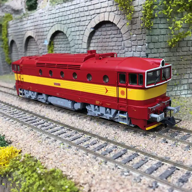 Locomotive diesel 754 067-7, CSD/CD, Ep. IV/V - ROCO 7310055 - HO 1/87 Marque
