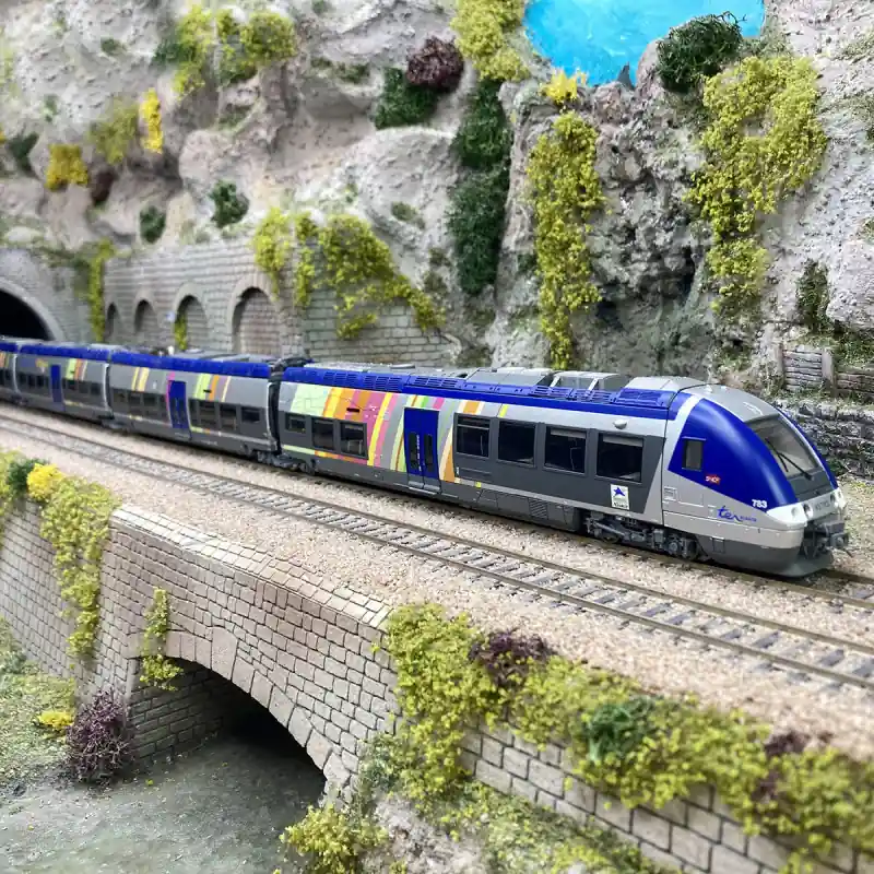 Automotrice AGC, BB82783 / 82784, 4 éléments, TER Alsace, SNCF, Ep. VI digital - LSMODELS 10393D - HO 1/87 Promotion