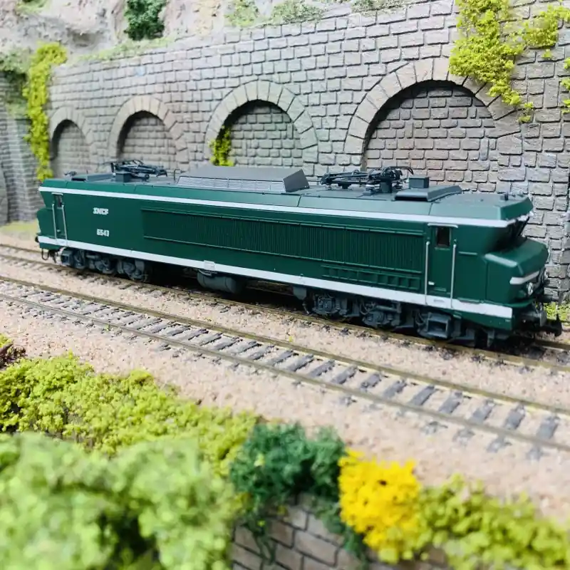Locomotive électrique CC 6543 Maurienne, livrée verte SNCF, Digital son, Ep IV - JOUEF HJ2426S - HO 1/87 Bon Plan