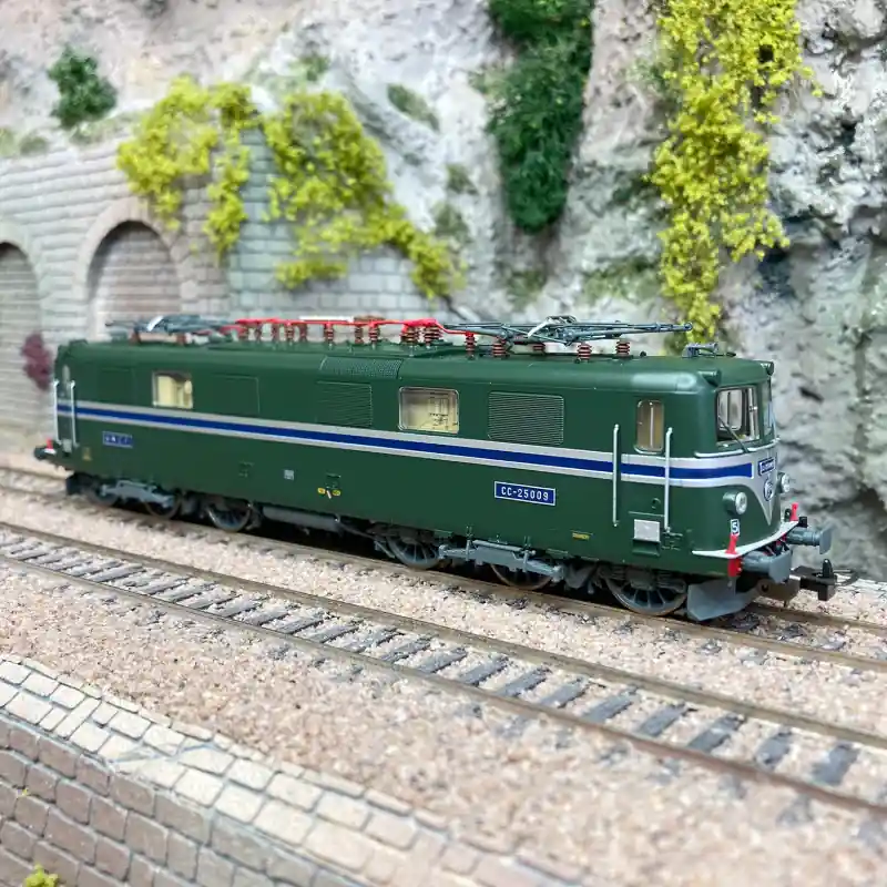 Locomotive électrique CC 25009, Sncf, Ep IV digital son - PIKO 96593 - HO 1/87 Satisfait Ou Remboursé