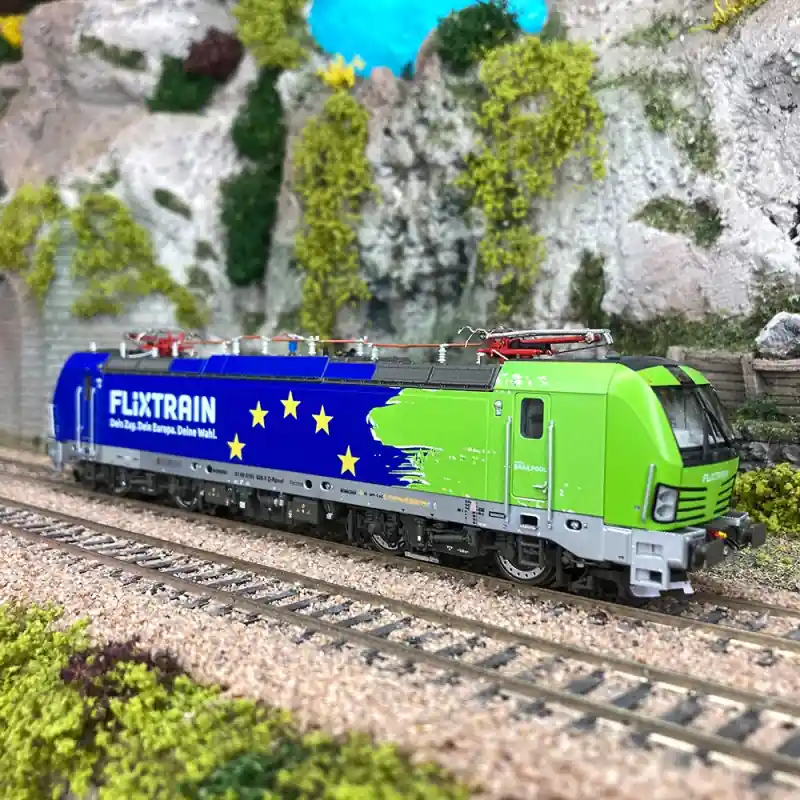 Petit Prix Locomotive électrique Vectron "Railpool/Flixtrain" D-Rpool, Ep VI - LSMODELS 16078 - HO 1/87