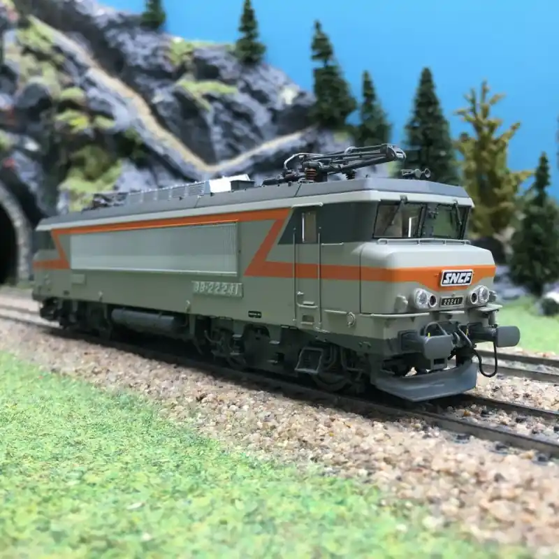 Loco BB22241 Marseille Ep IV SNCF digital son 3R-HO 1/87-LSMODELS 10938S Must-Have