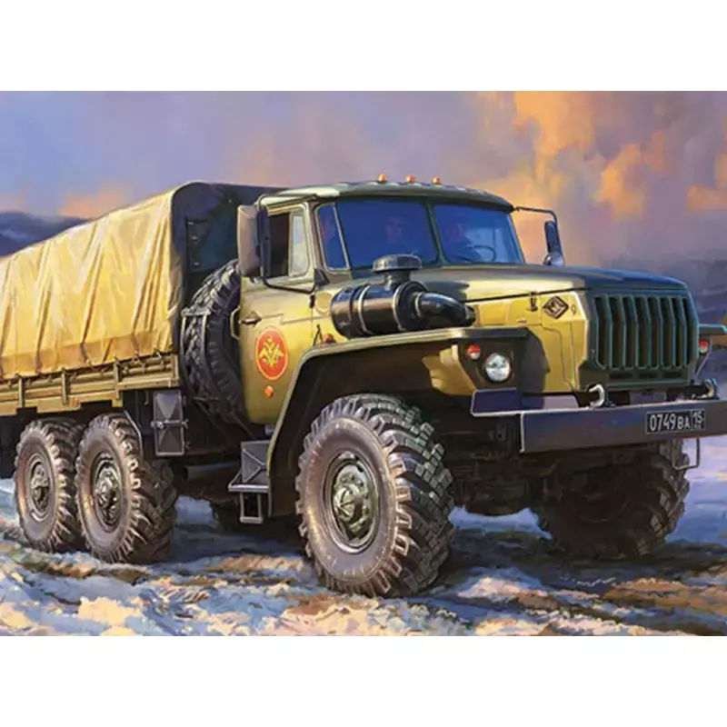 ZVEZDA 3654 Camion Militaire Russe Ural 4320 - 1/35 Commander Vite