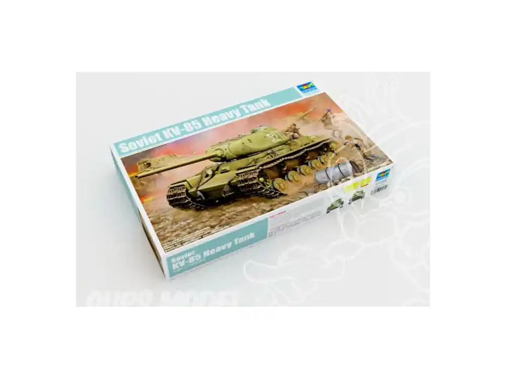 TRUMPETER maquette militaire 01569 KV-85 CHAR LOURD SOVIETIQUE 1944 1/35 Commander Maintenant