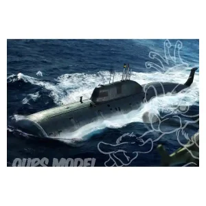 HOBBY BOSS maquette sous marin 83525 Russian Navy Akula Class Attack Submarine 1/350 Prix Choc
