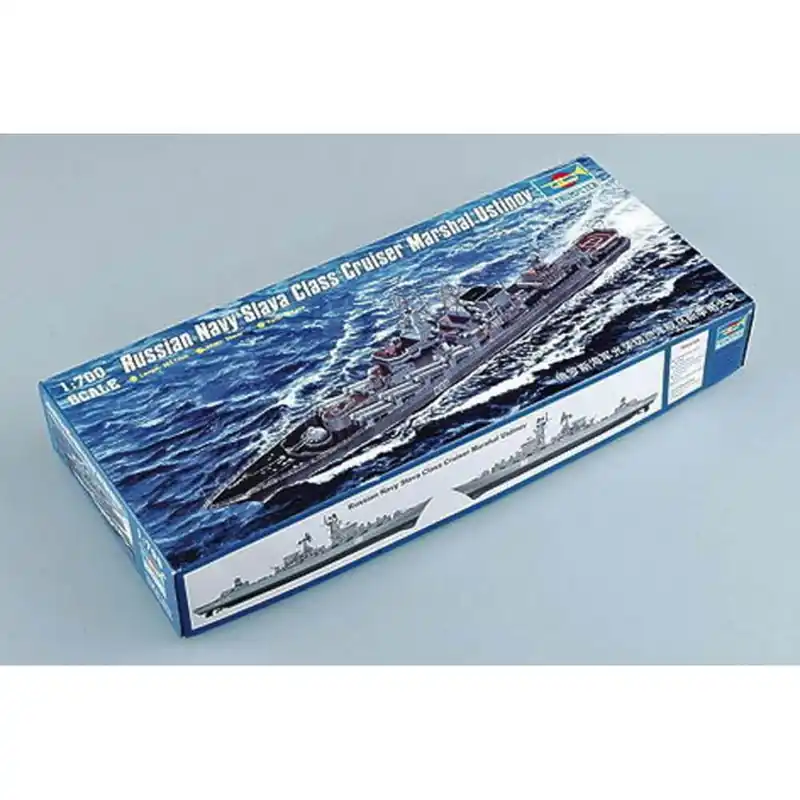 Maquette bateau Croiseur de classe Slava de la Marine russe Marshall Ustinov - Trumpeter Vente Directe