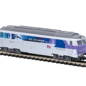 LOCOMOTIVE DIESEL BB 67400 EN VOYAGE SNCF - NUMERIQUE Petit Prix