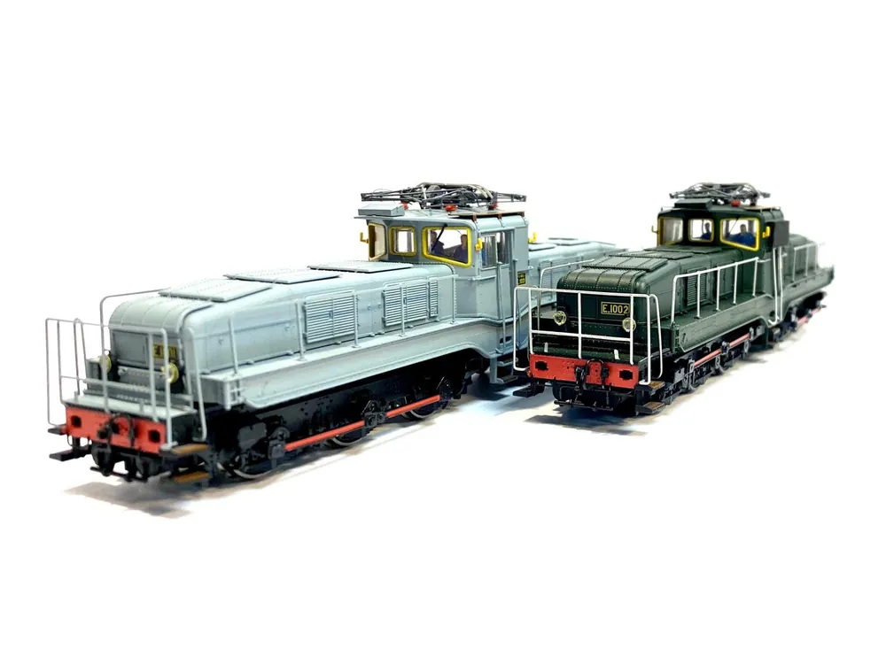 Vente Directe *SOLDES* - COFFRET DE 2 LOCOMOTIVES ELECTRIQUES MILLE PATTES E 1001/1002 DEPOT DE VIERZON/ORLEANS-LES AUBRAIS PO MIDI - DIGITAL SOUND - EXCLUSIVITE PIERRE DOMINIQUE SERIE LIMITEE A 50 EXEMPLAIRES