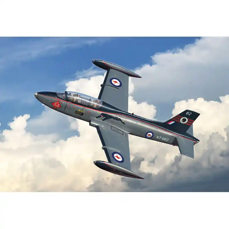 Prix Cassé Avion d‘entrainement Macchi MB-326 - ITALERI 2814 - 1/48