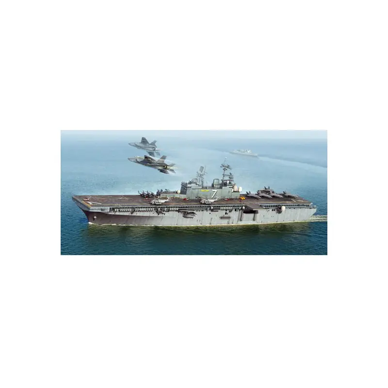 Réduction Maquette de Bateau en plastique USS Iwo Jima LHD-7 1/700