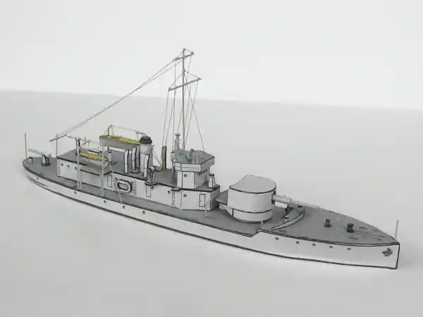 JSC 407 British monitor M.18 and Dutch/German tanker DELAPAN Commande En Gros
