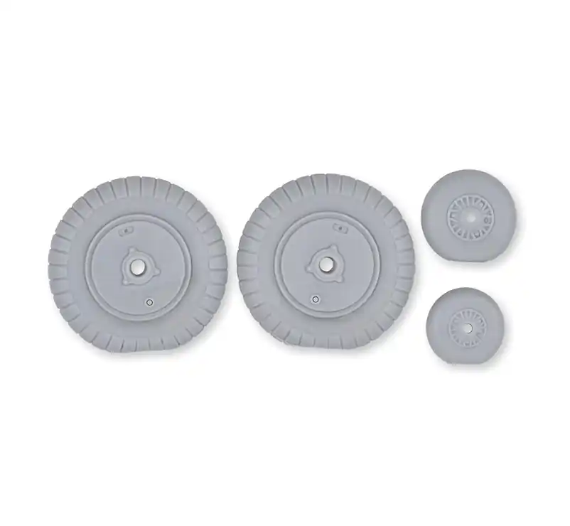 Authentique NEW! Zoukei Mura SWS25-M02 Messerschmitt Bf-109 G-2 / G-4 - Early Version Weighted Tires (for Zoukei Mura Kits)